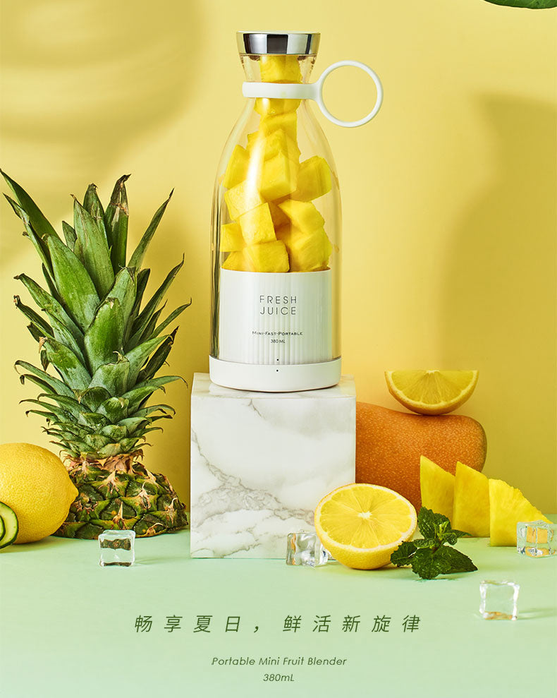 Mini Licuadora Portátil Recargable para Batidos y Smoothies